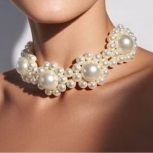 Pearl Cluster Choker Necklace - Ivory Pearls